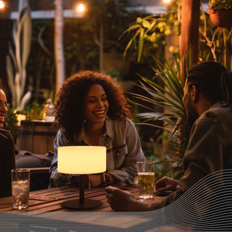 Uppladdningsbar Bordslampa Cascia IP44 200lm RGB+3000K