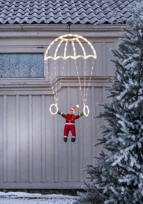 Parachute Tomte i fallskärm Utomhus