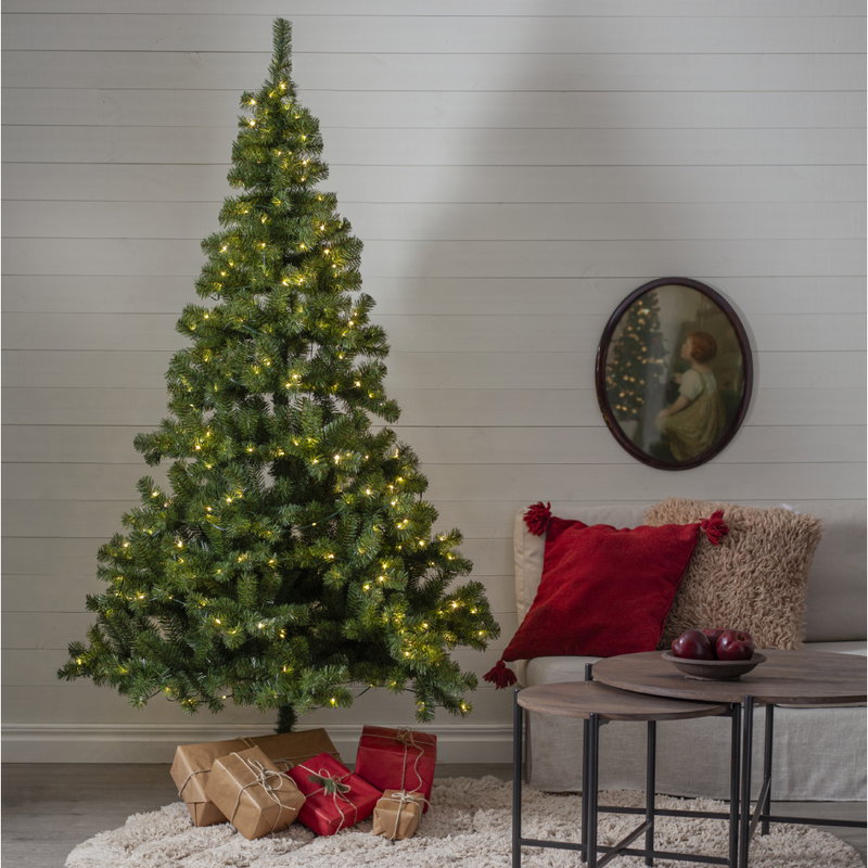 Julgran Ottawa Grön med LED 210cm