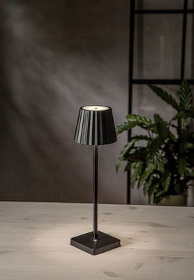 Bordslampa Maia