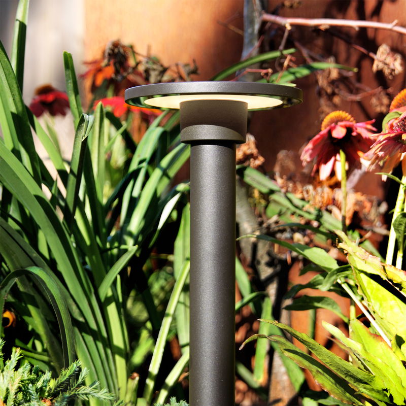 Pollare Orbit 35cm Mörkgrå 6W 240lm 3000K LightsOn Garden Plug & Play