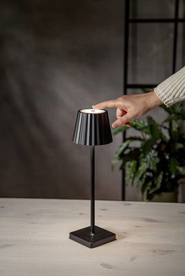 Bordslampa Maia