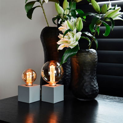 Dimbar Globlampa Ø125 Guld LED 4W 120lm E27 1800K