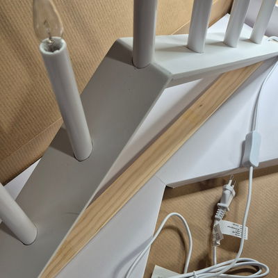 Ljusstake Arrow Vit 36cm OUTLET