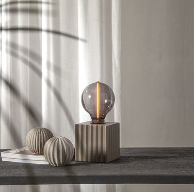 LED-lampa E27 G95 Decoled One 3-stegs dimming rökfärgad