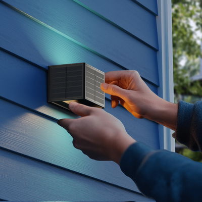 Solcells Vägglampa Caserta Upp&Ner 2700K Svart