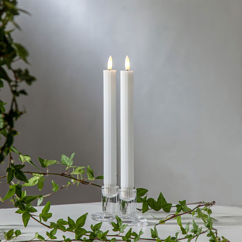 Antikljus Flamme Stripe Vit Köp Antikljus Flamme Stripe Vit | Star Trading | Lampgrossen.se