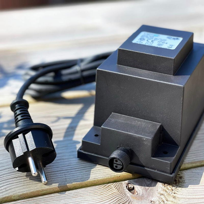 Transformator 105W från LightsOn Garden Plug & Play