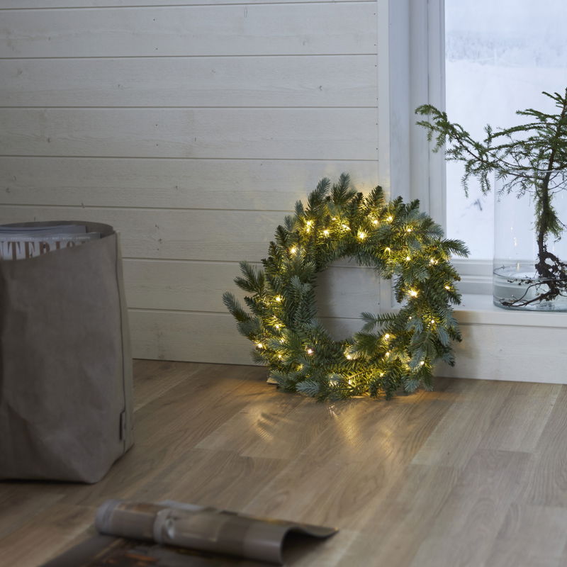 Krans Greyland 55cm med LED-ljus Krans Greyland 55cm med LED-ljus