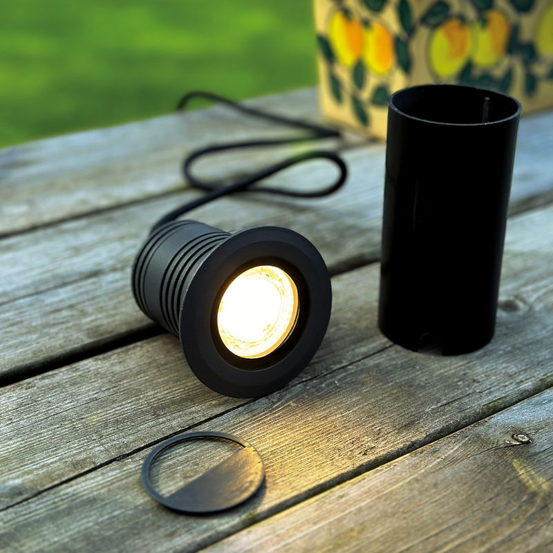 Markspot Onyx 5W 350lm 3000K Mörkgrå LightsOn Garden Plug & Play