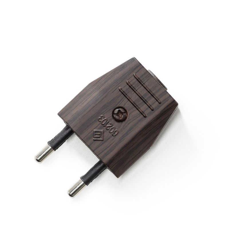 Stickpropp Euro kontakt 230V 2-pol Trä Stickpropp Euro kontakt 230V 2-pol Trä