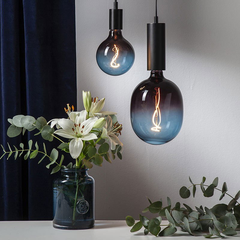 Dimbar Dekorationslampa LED 4,0W 75lm E27 Blå