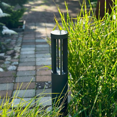 Pollare Helix 73cm Antracitgrå 8W 560lm 3000K LightsOn Garden Plug & Play