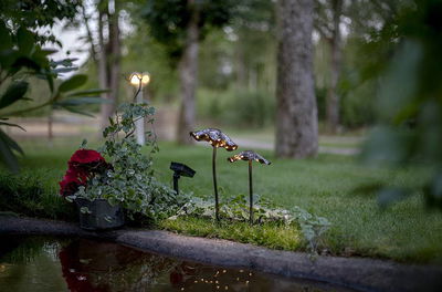 Solcellsdekoration Lumini Svampar i metall