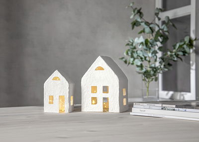 Inomhusdekoration Plain Pappershus