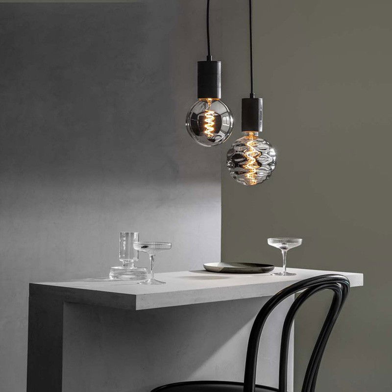 Dimbar Dekorationslampa Bilbao Titanium LED 4W 60lm E27 Dimbar Dekorationslampa Bilbao Titanium LED 4W 60lm E27