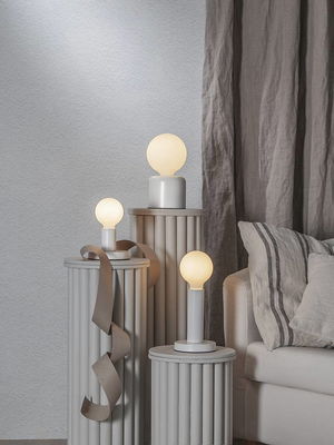 Globlampa Ø125 LED 400lm E27 Filament Opal 2600K Dim