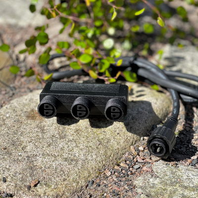 Grenkoppling 3 uttag från LightsOn Garden Plug & Play
