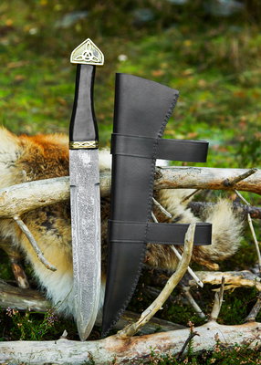 Viking Kniv med Damskus Stål från 800-talet
