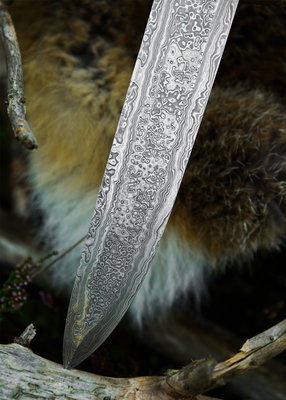 Viking Kniv med Damskus Stål från 800-talet