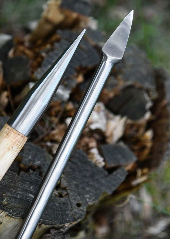 Romersk Pilum kastspjut i trä med stålspets - 215 cm lång replika