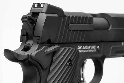 Sig Sauer 1911 Tacops Co2 Pistol 4,5mm BB med Blow Back (Licensfri,18 år)