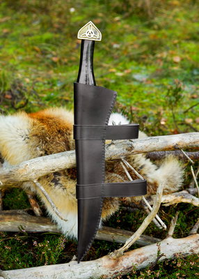 Viking Kniv med Damskus Stål från 800-talet