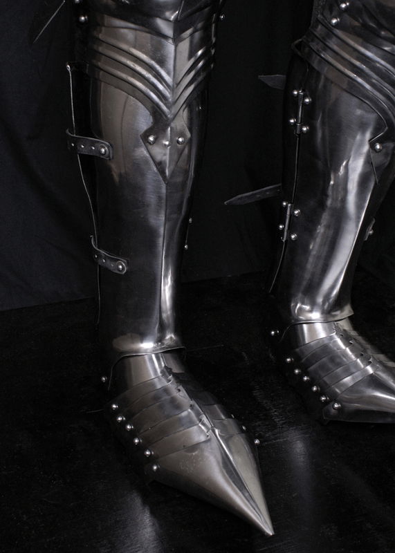 Gothic Suit of Amour, full plate armour set