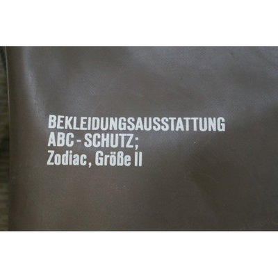 Bundeswehr Zodiac ABC Skyddspaket Mot Radioaktiv Strålning och Farliga Gifter