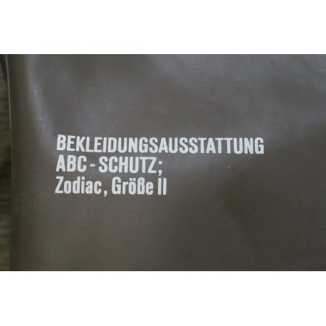 Bundeswehr Zodiac ABC Skyddspaket Mot Radioaktiv Strålning och Farliga Gifter
