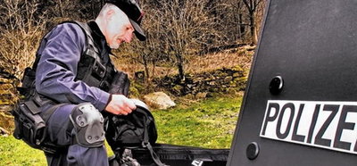 MEHLER RPS1 SKOTTSÄKER VÄST MED KNIVSKYDD - FRÅN TYSKA POLISEN