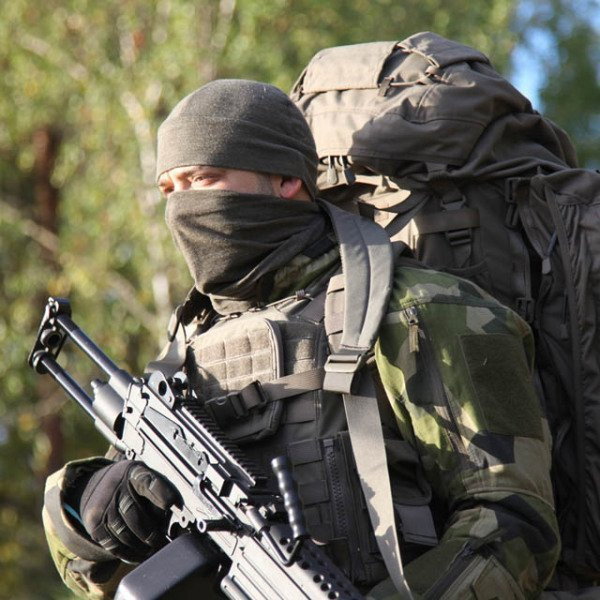 FR mössa -17