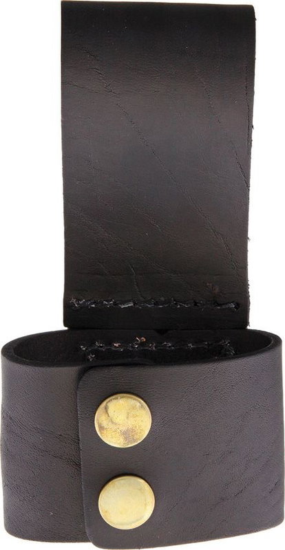 Leather and metal belt holder for axes