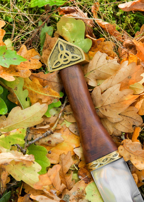 Viking Kniv med Läderslida - 800-talet