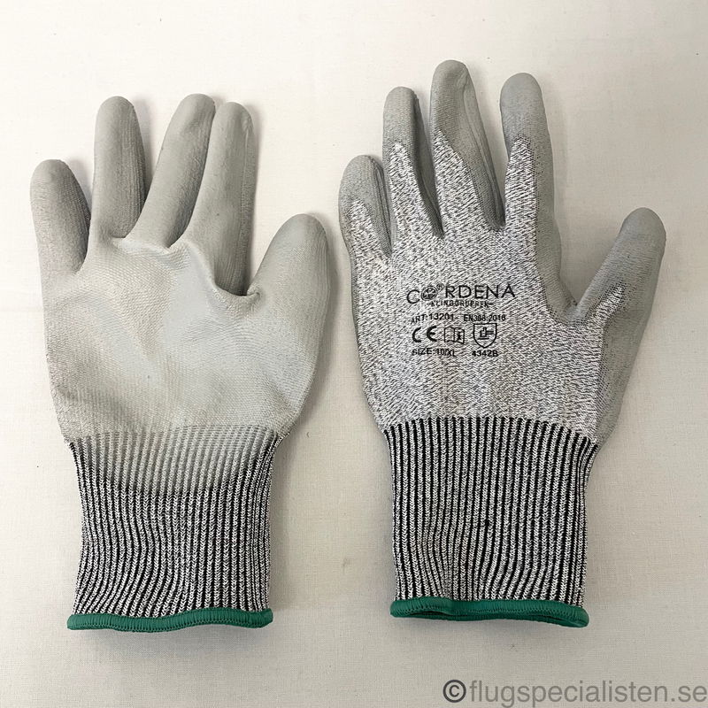 Cordena skyddshandskar för ex. knivanvändning.