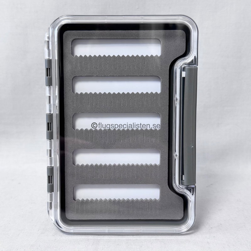 Fly case with slit foam