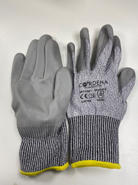 Cordena skyddshandskar för ex. knivanvändning.