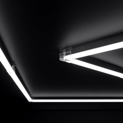 IVON BLACKOUT Cone LED Garagebelysning Svart 243x484cm