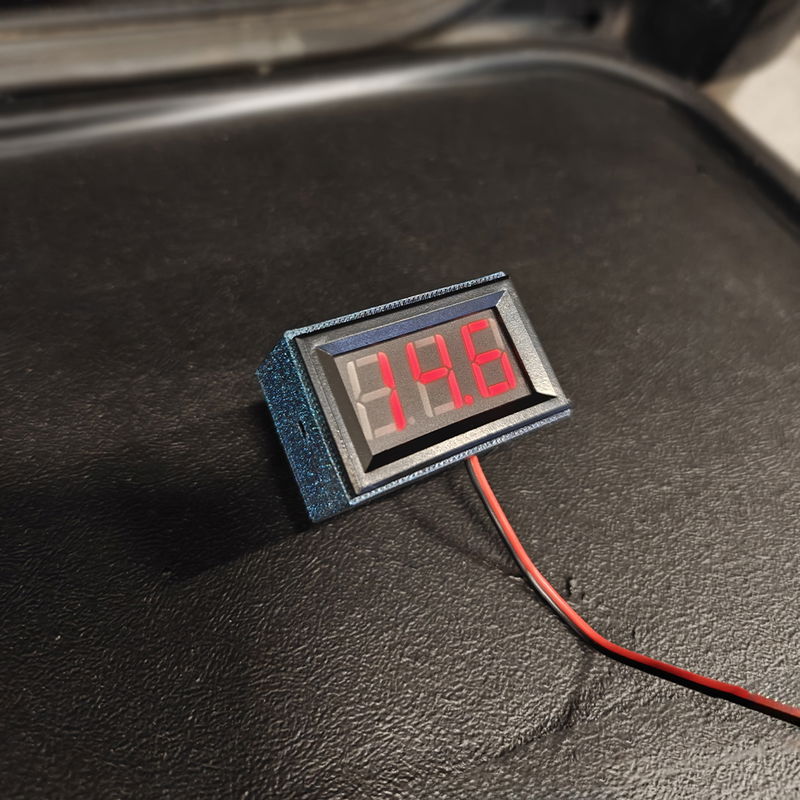 Voltmätare med hållare