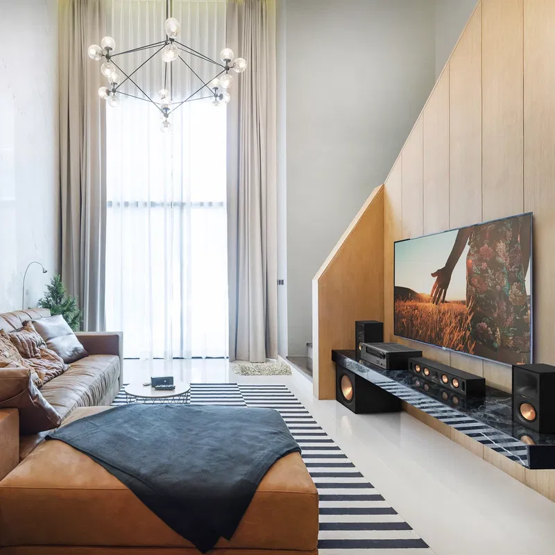 Klipsch R-30C, centerhögtalare, svart