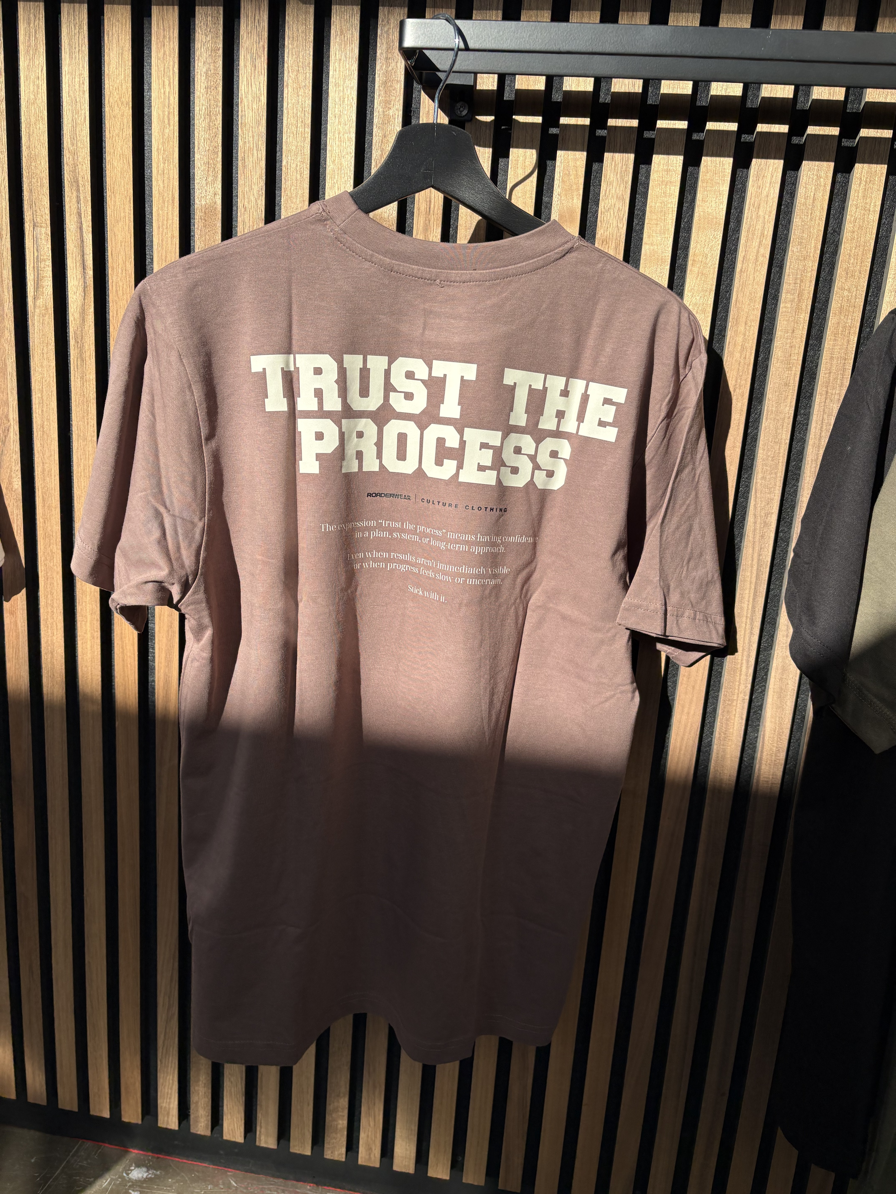 T-shirt brun