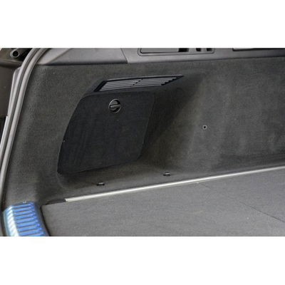 Audi A6 C8 Avant 2018 -, subwoofer 8"/20cm, volume 10 liters