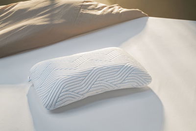 Symphony SmartCool Sval Ergonomisk Kudde Tempur