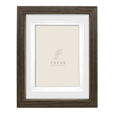 Focus Dahlia Valnöt 40x50 (PP30x40)