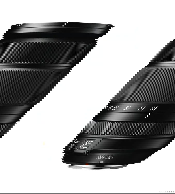 Fujifilm XF18-135/3,5-5,6 R LM OIS WR Svart