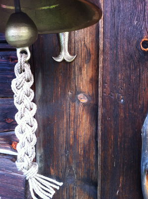 Skeppsklocka höjd 22cm diameter 22cm