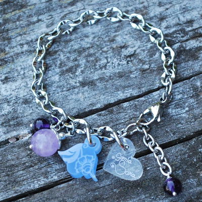 Armband med blåklocka och halvädelsten,  modell Augusta 