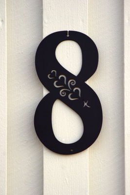 Fasadsiffra Hjärtespira , svart  eller vit