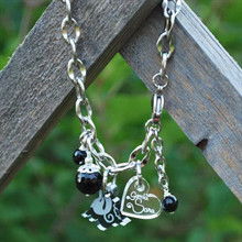 Armband med blåklocka och halvädelsten,  modell Augusta 