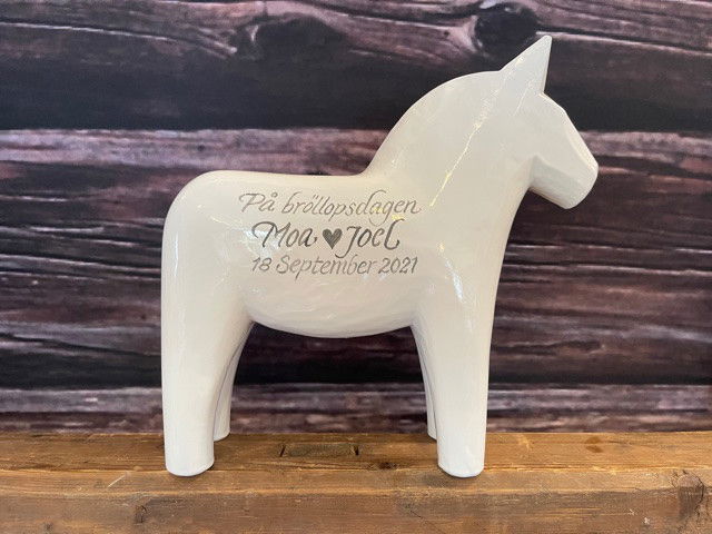 Dalahäst - Högtidshästen (Välj till egen text för exempelvis dop och bröllop!)